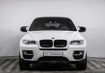 Подержанный автомобиль BMW X6 2013 года (2 фото)