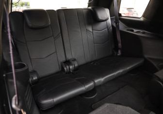 Подержанный автомобиль Cadillac Escalade Suv 2016 года (34 фото)