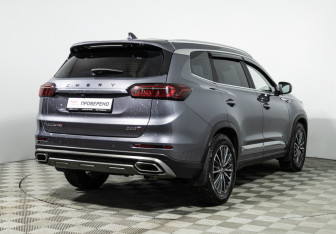 Подержанный автомобиль Chery Tiggo 8 Pro 2023 года (5 фото)