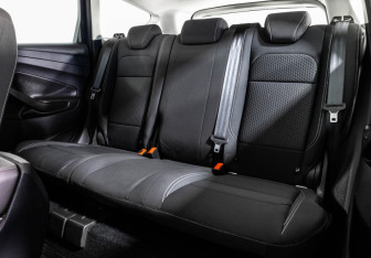 Подержанный автомобиль Ford Kuga 2017 года (17 фото)