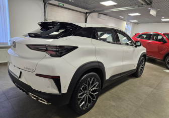 Новый Changan UNI-T 2024 (4 фото)