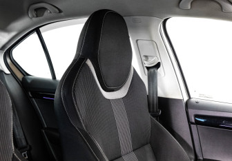 Подержанный автомобиль Skoda Octavia Liftback 2019 года (16 фото)