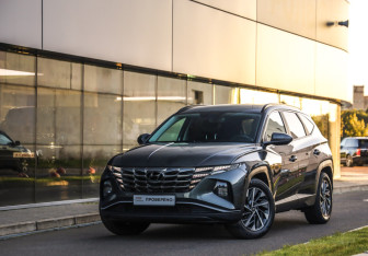 Подержанный автомобиль Hyundai Tucson 2022 года (1 фото)