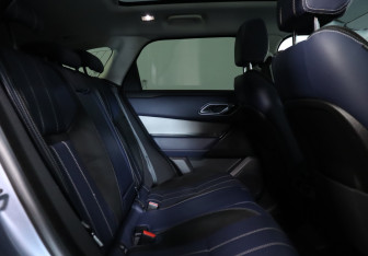Подержанный автомобиль Land Rover Range Rover Velar 2019 года (23 фото)