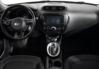 Подержанный автомобиль Kia Soul 2017 года (13 фото)