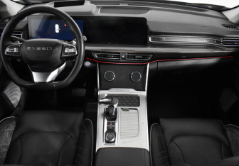 Подержанный автомобиль Exeed VX 2023 года (17 фото)