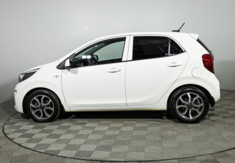 Подержанный автомобиль Kia Picanto 2022 года (8 фото)