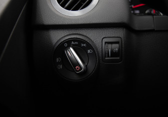 Подержанный автомобиль Volkswagen Tiguan 2013 года (17 фото)