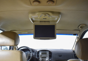 Подержанный автомобиль Hyundai Grand Starex 2010 года (13 фото)