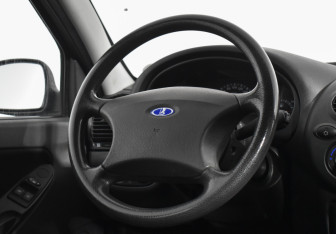 Подержанный автомобиль LADA (ВАЗ) Kalina Wagon 2011 года (14 фото)