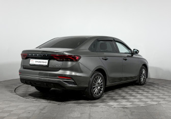 Подержанный автомобиль Geely Emgrand 2023 года (5 фото)