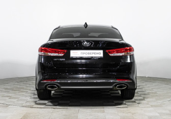 Подержанный автомобиль Kia Optima Sedan 2016 года (6 фото)