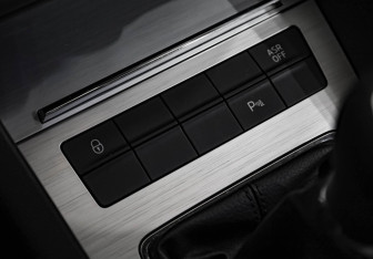 Подержанный автомобиль Skoda Octavia Liftback 2016 года (19 фото)