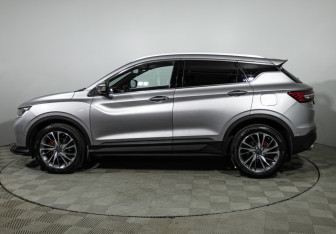 Подержанный автомобиль Geely Coolray 2023 года (8 фото)