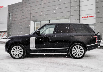 Подержанный автомобиль Land Rover Range Rover 2016 года (10 фото)