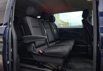 Подержанный автомобиль Mercedes-Benz Vito 2016 года (25 фото)