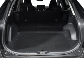 Подержанный автомобиль Toyota RAV4 2022 года (19 фото)