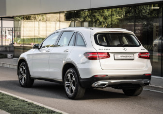 Подержанный автомобиль Mercedes-Benz GLC Coupe 2017 года (8 фото)