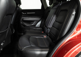 Подержанный автомобиль Mazda CX-5 2021 года (10 фото)