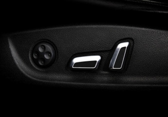 Подержанный автомобиль Audi A6 Sedan 2016 года (32 фото)