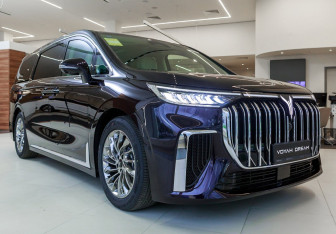 Новый Voyah Dream 2025 (3 фото)