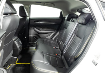 Подержанный автомобиль Haval F7x 2020 года (10 фото)