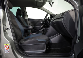 Подержанный автомобиль Volkswagen Polo Sedan 2019 года (18 фото)