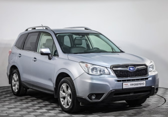 Подержанный автомобиль Subaru Forester Suv 2013 года (3 фото)