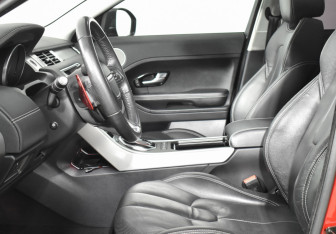 Подержанный автомобиль Land Rover Range Rover Evoque 2015 года (10 фото)