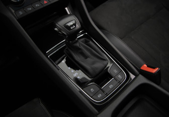 Подержанный автомобиль Skoda Karoq 2020 года (15 фото)
