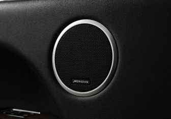 Подержанный автомобиль Land Rover Range Rover 2017 года (19 фото)