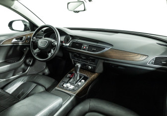 Подержанный автомобиль Audi A6 Sedan 2016 года (9 фото)