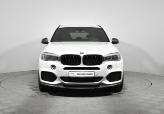 Подержанный автомобиль BMW X5 2018 года (2 фото)