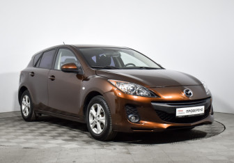 Подержанный автомобиль Mazda 3 Hatchback 2011 года (3 фото)