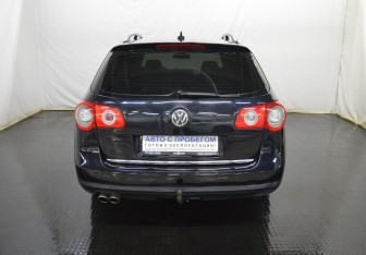 Подержанный автомобиль Volkswagen Passat Wagon 2008 года (6 фото)