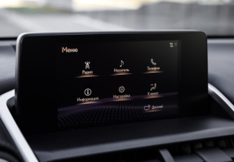 Подержанный автомобиль Lexus NX 2018 года (14 фото)