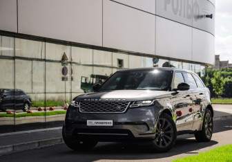 Подержанный автомобиль Land Rover Range Rover Velar 2017 года (1 фото)