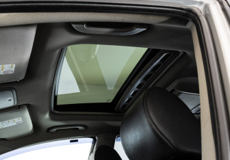 Подержанный автомобиль Subaru Tribeca 2007 года (19 фото)