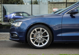 Подержанный автомобиль Audi A5 Coupe 2015 года (10 фото)