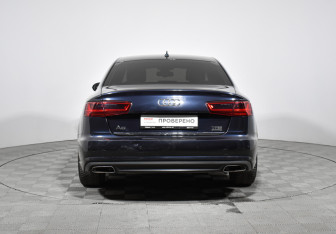 Подержанный автомобиль Audi A6 Sedan 2015 года (6 фото)