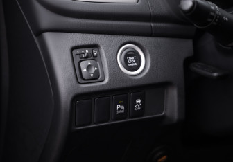 Подержанный автомобиль Mitsubishi Pajero Sport 2021 года (22 фото)