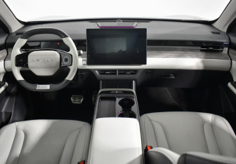 Подержанный автомобиль Jetour Dashing 2023 года (13 фото)