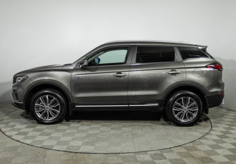 Подержанный автомобиль Geely Atlas Pro 2023 года (8 фото)