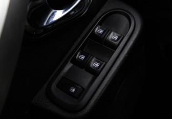 Подержанный автомобиль Nissan Terrano 2019 года (16 фото)