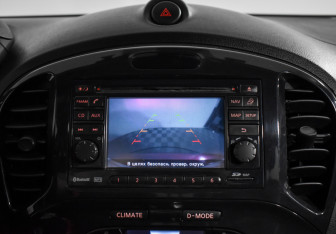 Подержанный автомобиль Nissan Juke 2011 года (16 фото)