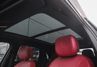 Подержанный автомобиль Porsche Cayenne 2021 года (29 фото)