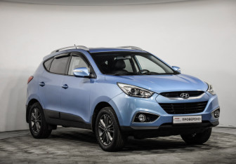 Подержанный автомобиль Hyundai Tucson 2014 года (3 фото)