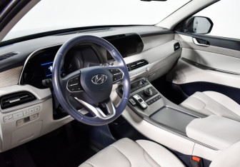 Подержанный автомобиль Hyundai Palisade 2021 года (10 фото)