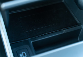 Новый Land Rover Range Rover Velar 2025 (36 фото)