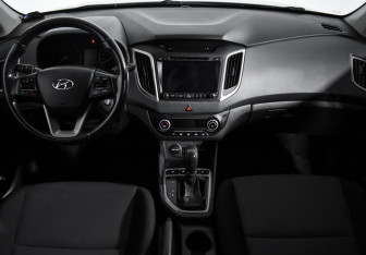 Подержанный автомобиль Hyundai Creta 2017 года (15 фото)